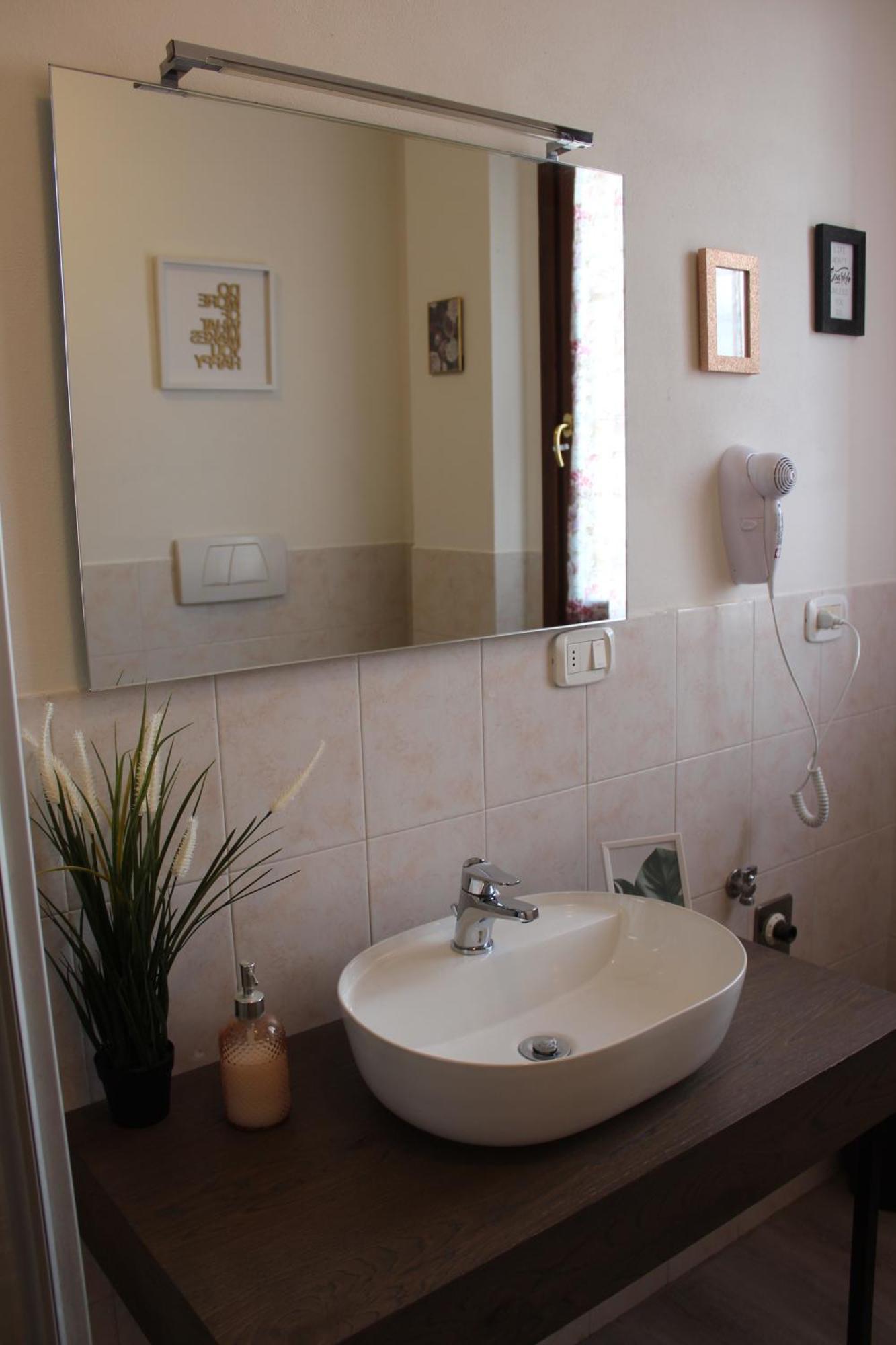 La Casa Di Anna Apartment ซาน ปิเอโร อา ซิเอเว ภายนอก รูปภาพ